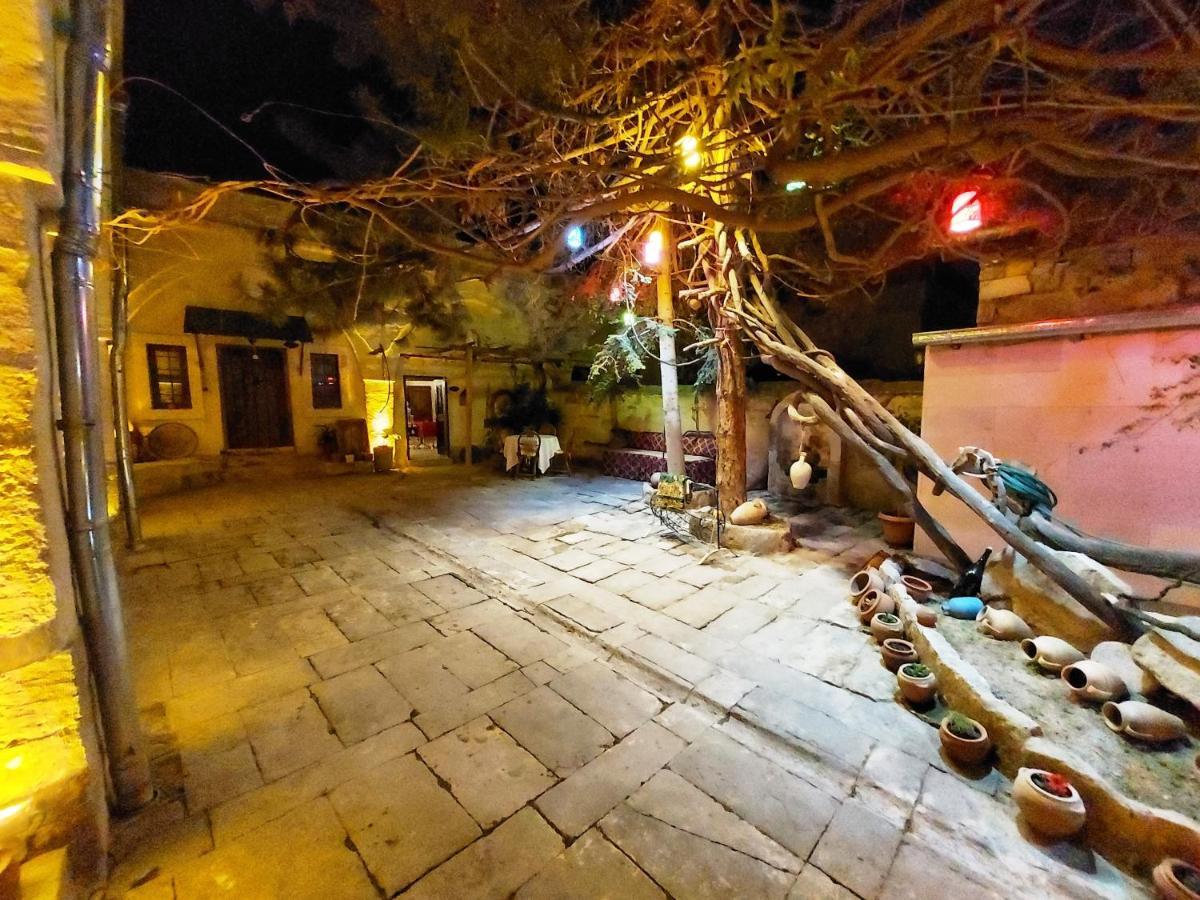 Armesos Cave Hotel Ürgüp Exterior foto